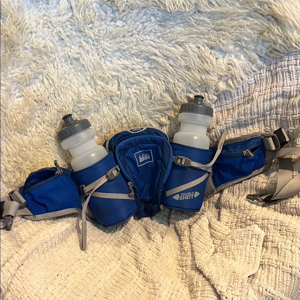 REI Blue Hydration Waist Pack with Dual Bottles